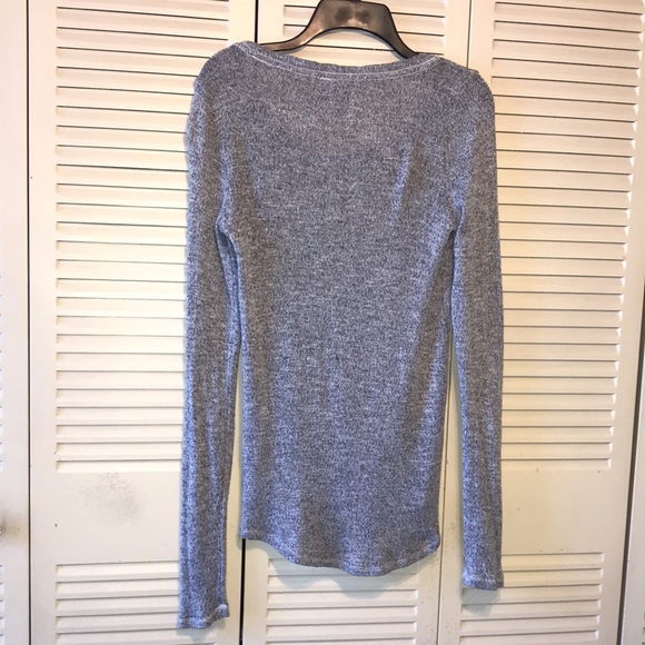 Abercrombie & Fitch Long Sleeve - Picture 4 of 4